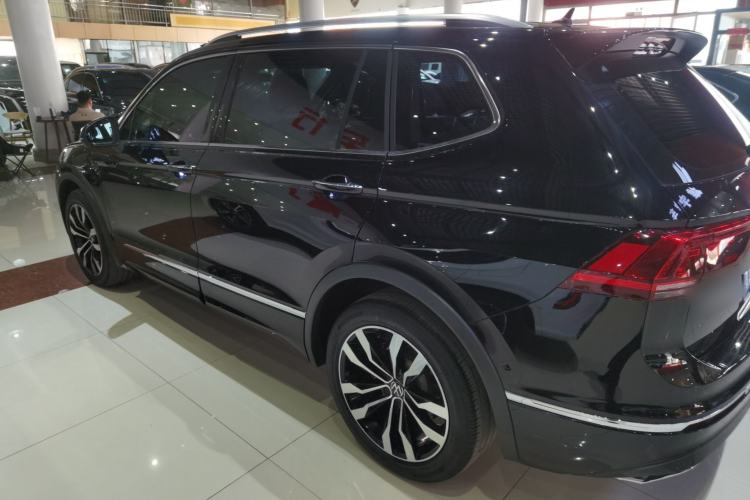 Used Volkswagen Tiguan L 2021 330TSI Automatic Two-Wheel Drive R-Line Flagship Edition