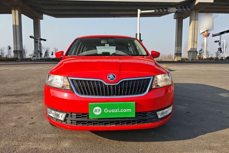 Used Skoda Rapid Spaceback 2016 Revised 1.6L Automatic Chuanxing Version