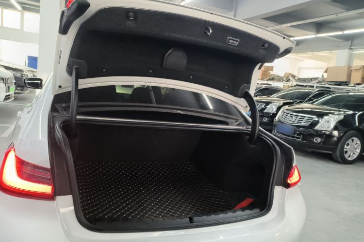 Used BMW 3 Series 2023 325Li M Sport Package