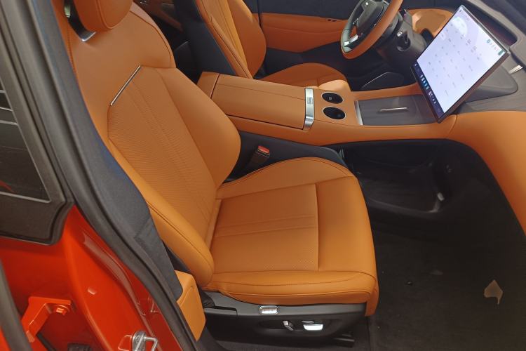 Used  YU7 2025 Ultra-Long Range All-Wheel Drive Pro Version
