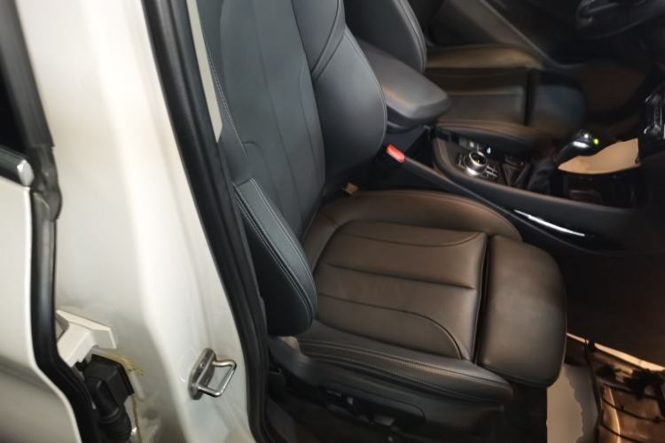 Used BMW X1 2016 sDrive20Li Luxury Model
