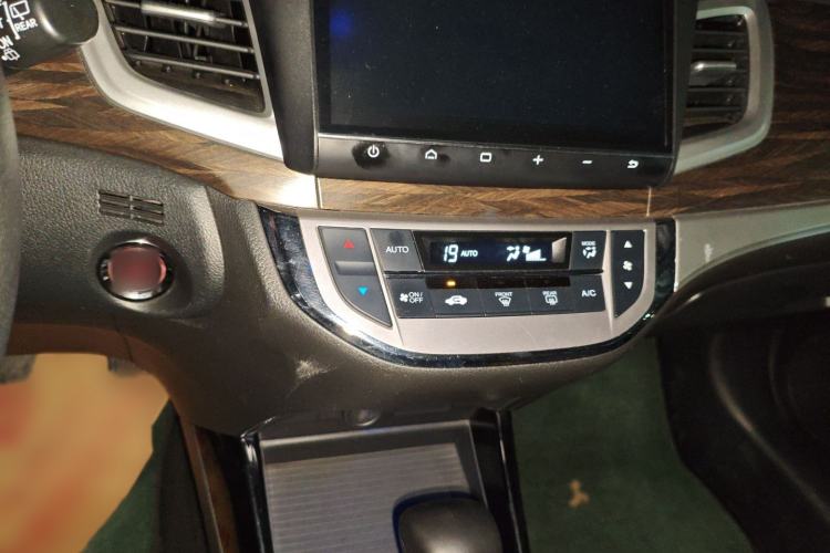 Used Honda Jade 2017 210TURBO CVT Fashion Edition 5-seater