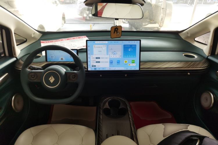 Used Baojun Cloud 2023 460 Max Lingxi Version
