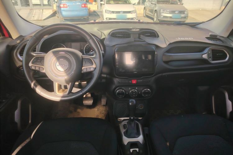 Used  Renegade 2017 180T Automatic Jingneng Edition
