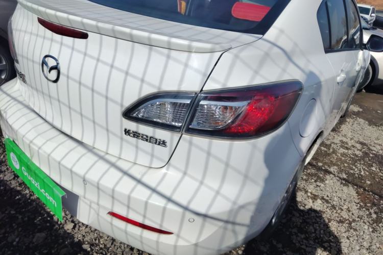 Used Mazda Mazda 3 2015 Sedan 1.6L Automatic Elite Model