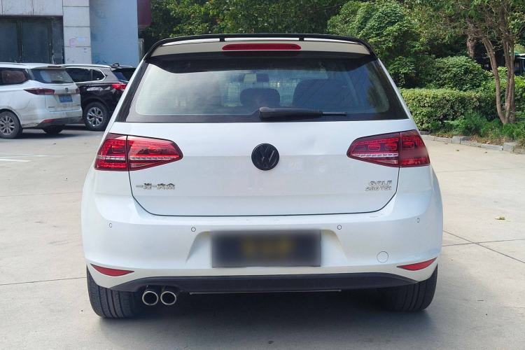 Used Volkswagen Golf 2017 230TSI Automatic Comfort Edition – Celebrating Milestone of One Million Units
