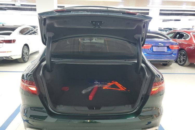 Used Jaguar XEL 2021 2.0T 250 PS S Progressive Elegance Edition
