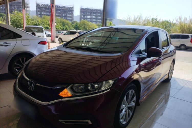 Used Honda Jade 2017 1.8L automatic Comfort version 5 seats
