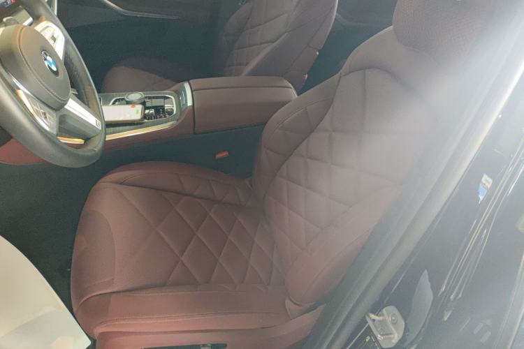 Used BMW X5 2023 xDrive 40Li M Sport Night Edition Package
