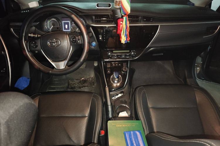 Used Toyota Corolla 2016 Dual-Engine 1.8L E-CVT Elite Edition
