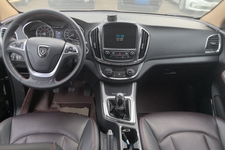 Used Baojun 560 2015 1.8L Manual Luxury Model