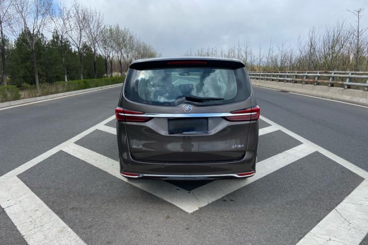 Used Buick GL8 2023 Land Executive Class Comfort Model
