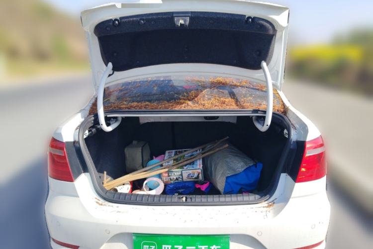 Used Volkswagen Bora 2015 Value Edition 1.6L Automatic Comfort Version