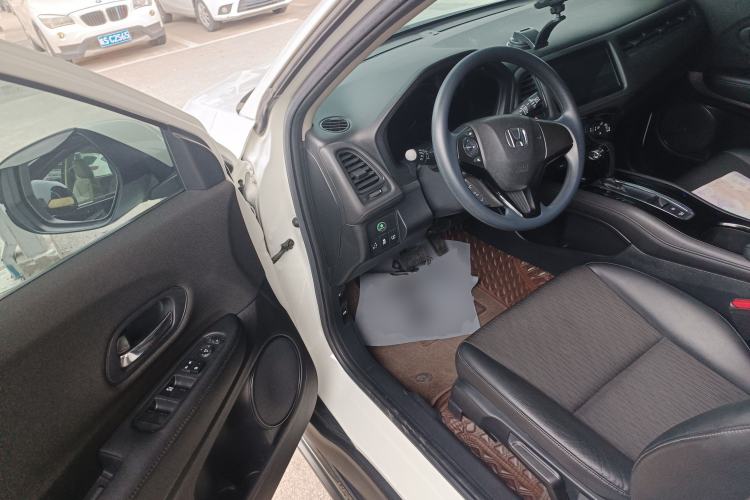 Used Honda Vezel 2020 1.5L CVT Pioneer Edition
