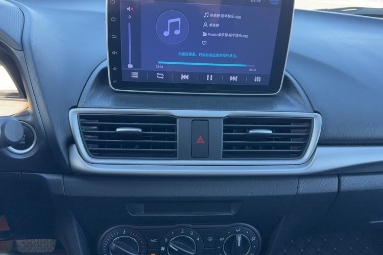 Used Mazda Mazda 3 Axela 2017 Sedan 1.5L Automatic Comfort Model Emission Standard China V