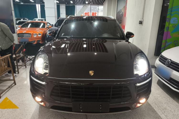 Used Porsche Macan 2017 Macan 2.0T
