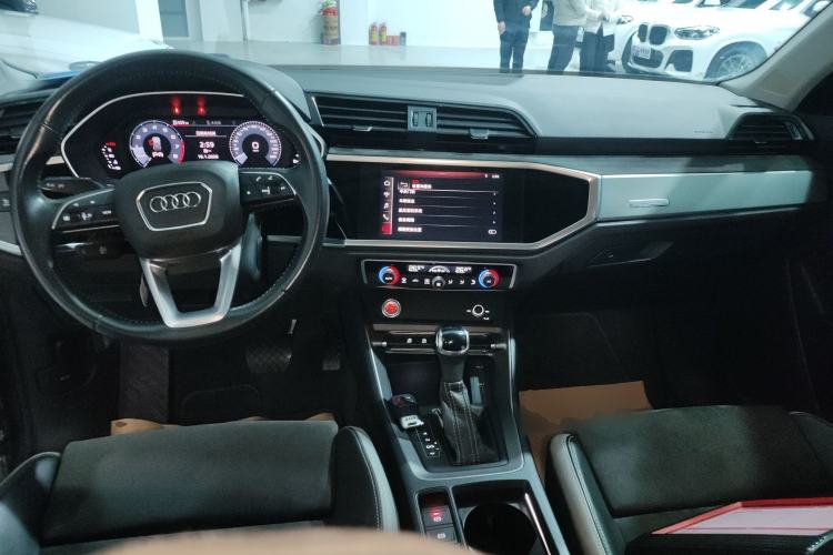 Used Audi Q3 2021 35 TFSI Progressive Dynamic Edition