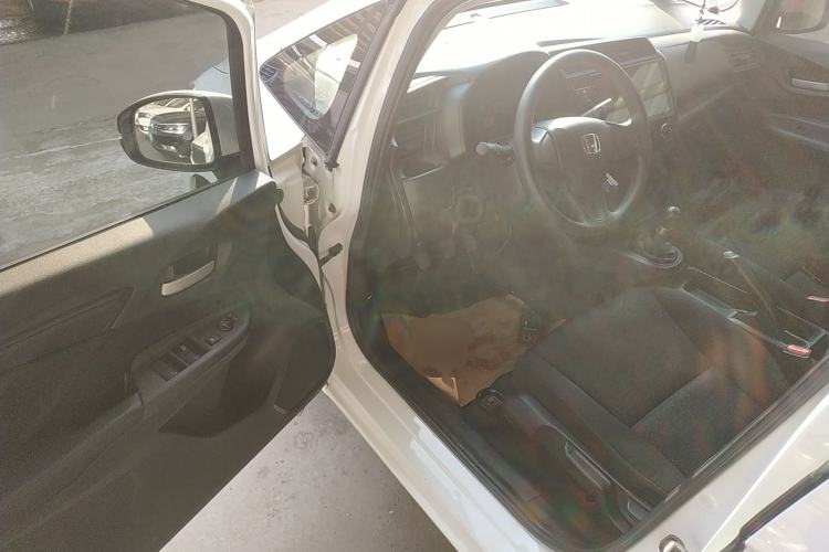 Used Honda Fit 2018 1.5L Manual Comfort Edition