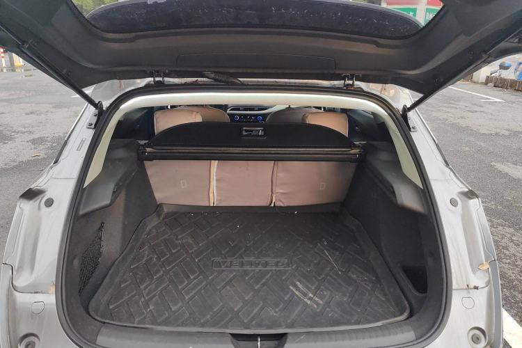 Used Buick Velite 6 2020 Plug-in Hybrid Connected Fashion Model
