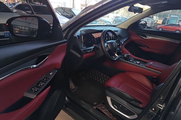 Used Changan CS75 PLUS 2022 1.5T Automatic Luxury Model
