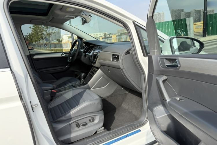 Used Volkswagen Touran 2021 Volkswagen Touran L 280TSI DSG Boundary Edition 7-Seater