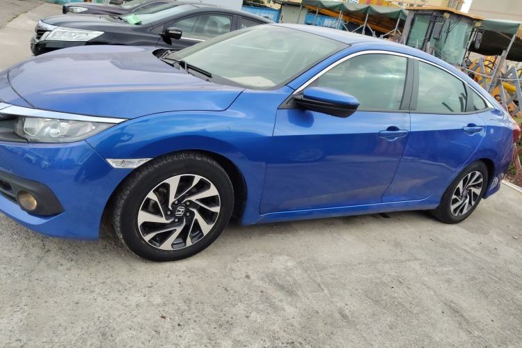 Used Honda Civic 2016 220TURBO CVT Luxury Edition
