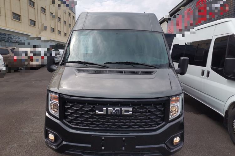 Used JMC Fushun 2025 2.0T 6MT Diesel Short-Wheelbase Mid-Height Commercial Multi-Purpose Passenger Vehicle 5/6 Seats
