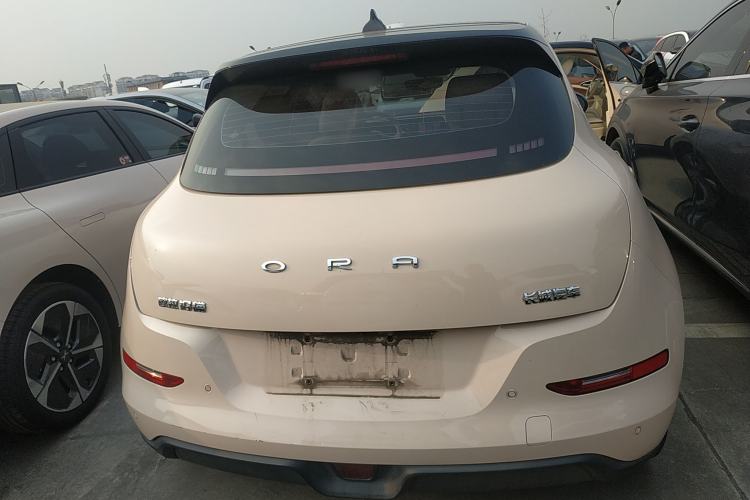 Used ORA Good Cat 2023 401 km Standard Range Luxury Version Lithium Iron Phosphate