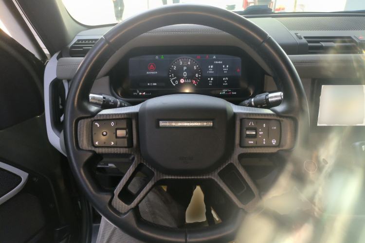 Used Land Rover Defender 2021 90 P400 Classic Reproduction Edition