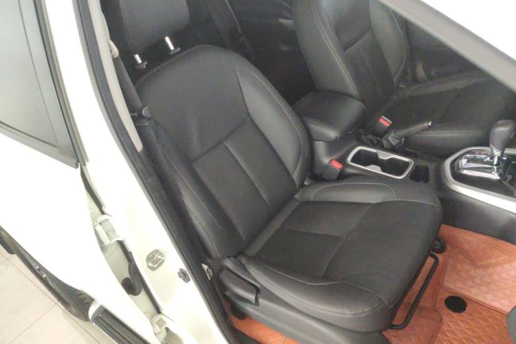 Used Nissan Terra 2020 2.5L XL Upper 4WD Automatic Four-Wheel Drive Luxury Edition
