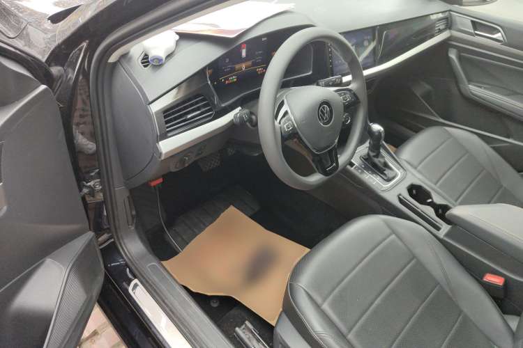 Used Volkswagen Lavida 2022 1.5L Automatic Comfort Edition
