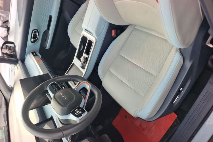 Used AION Y 2021 70 Intelligent Edition