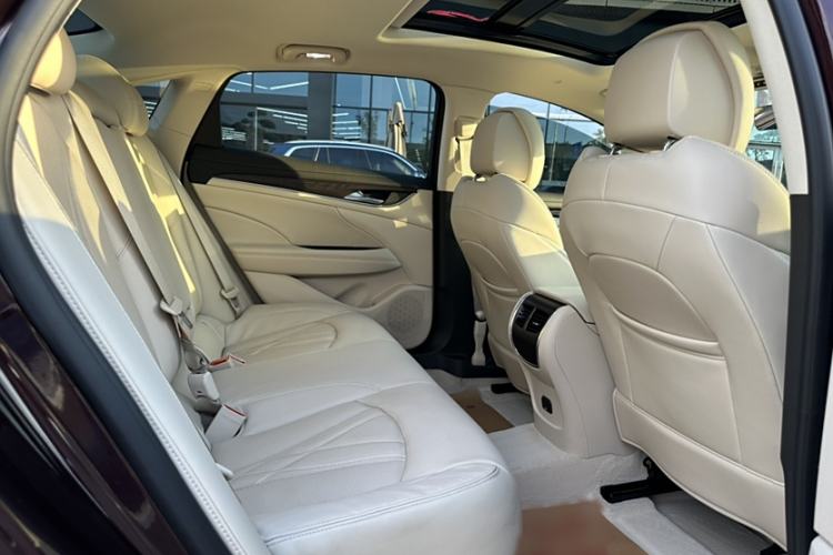 Used Buick LaCrosse 2022 Avenir Avia First Edition
