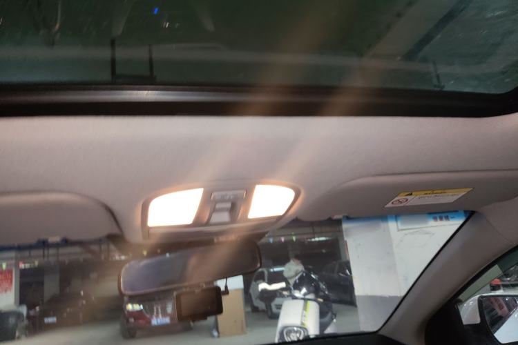 Used Hyundai Elantra 2016 1.6L Automatic ZhiXuan – Elite Version