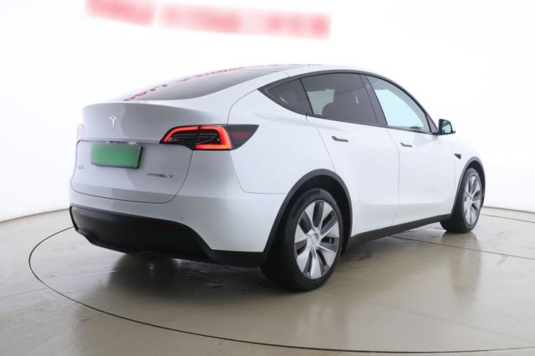 Used Tesla Model Y 2022 Rear-Wheel-Drive Version
