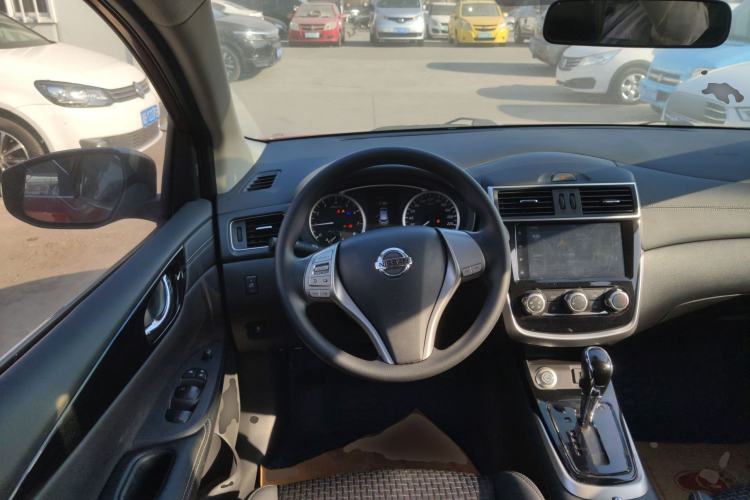 Used Nissan Tiida 2019 1.6L CVT Smart Enjoyment Version China VI Standard