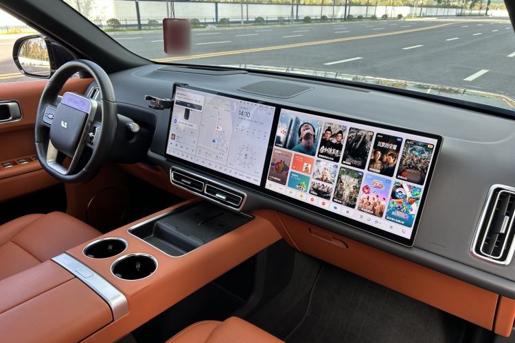 Used Li Auto L8 2023 Pro Model
