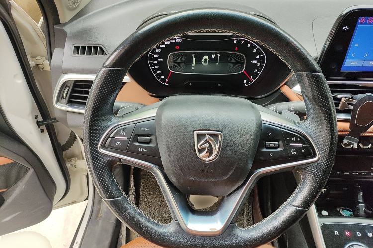 Used Baojun 510 2017 1.5L Automatic Luxury Model
