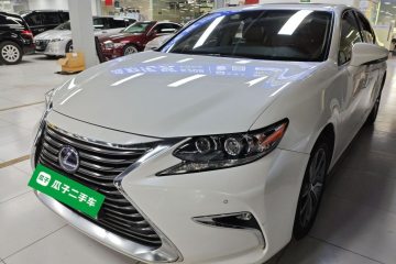 Used Lexus ES 2015 300h Luxury Edition