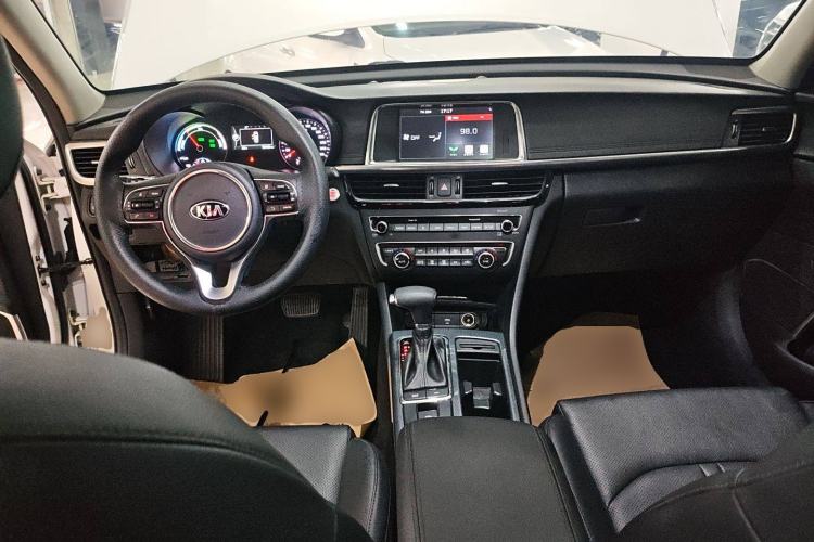 Used Kia K5 New Energy 2018 2.0L Smart Enjoyment Version
