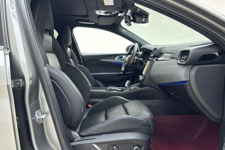 Used Lynk & Co 03 2022 2.0TD DCT JingPro
