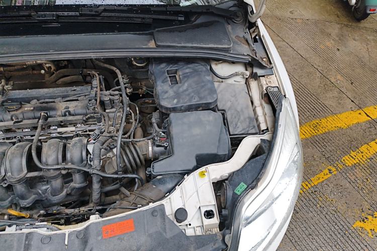 Used Ford Focus 2012 Hatchback 1.6L Manual Fashion Edition