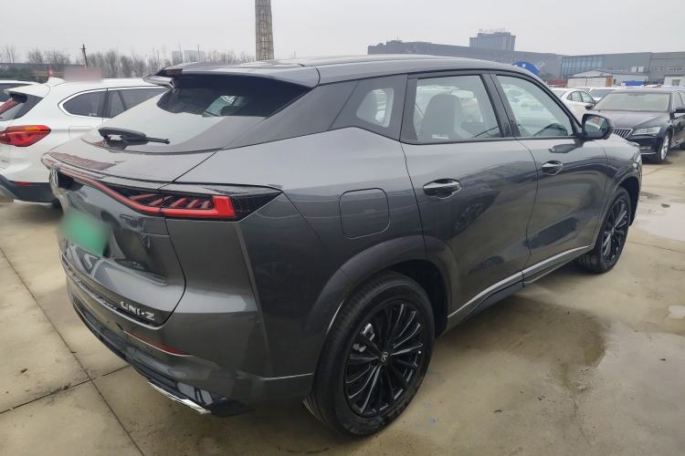 Used Changan UNI-Z New Energy 2024 Blue Whale Smart Electric iDD 125km Leading Model