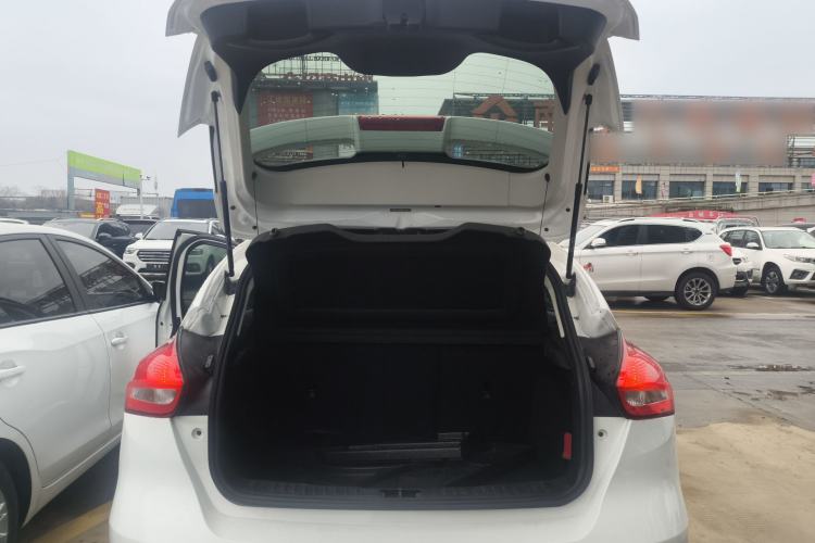 Used Ford Focus 2020 Hatchback Classic 1.5L Automatic Trendy Model