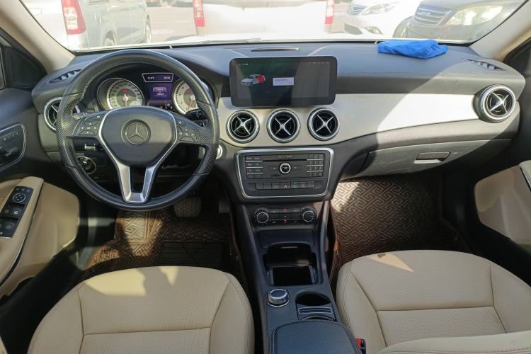 Used Mercedes-Benz GLA 2016 GLA 200 Fashion Model
