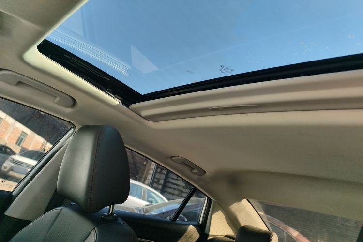 Used Dongfeng Aeolus Yixuan 2021 230T Automatic Chasing Shadow Edition