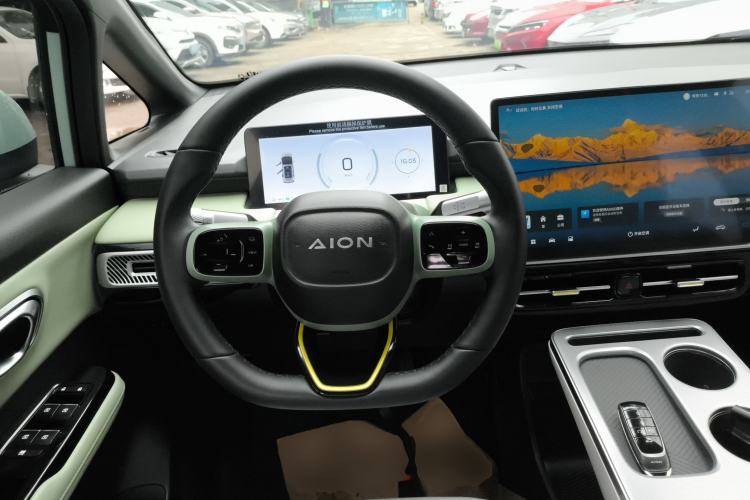 Used AION Y 2023 Younger
