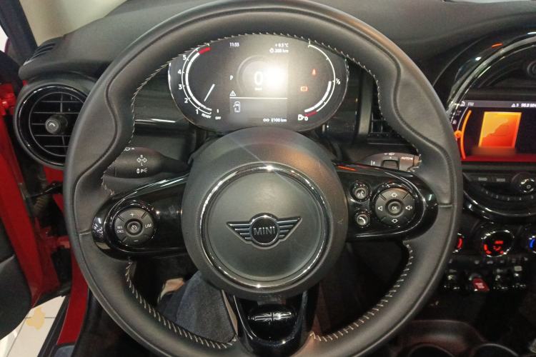 Used  MINI 2021 1.5T COOPER Artist Five-Door Edition
