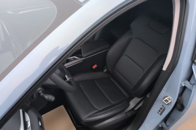 Used Geely Auto Emgrand 2025 4th Generation 1.5L CVT Starry Edition
