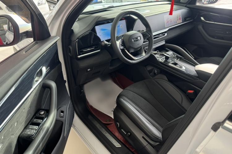 Used Geely Auto Monjaro L 2024 2.0TD High-Power Automatic Two-Wheel Drive Yunqi Version